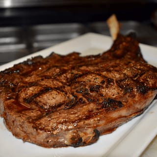 Order of Tomahawk Steak